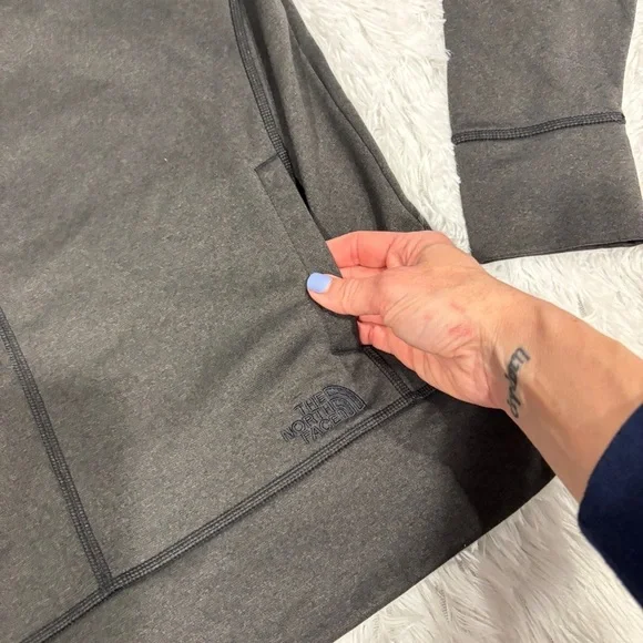 The North Face Women's Lanna Pullover Hoodie Mock Cowl Neck Gray Size Large - Picture 2 of 11